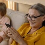 あなたのポケットに力を:糖尿病管理のためのスマートフォンベースのバイタルサイン 6 自分の健康を自分で管理する:慢性疾患におけるスマートフォンを用いたバイタルサインモニタリングの台頭
